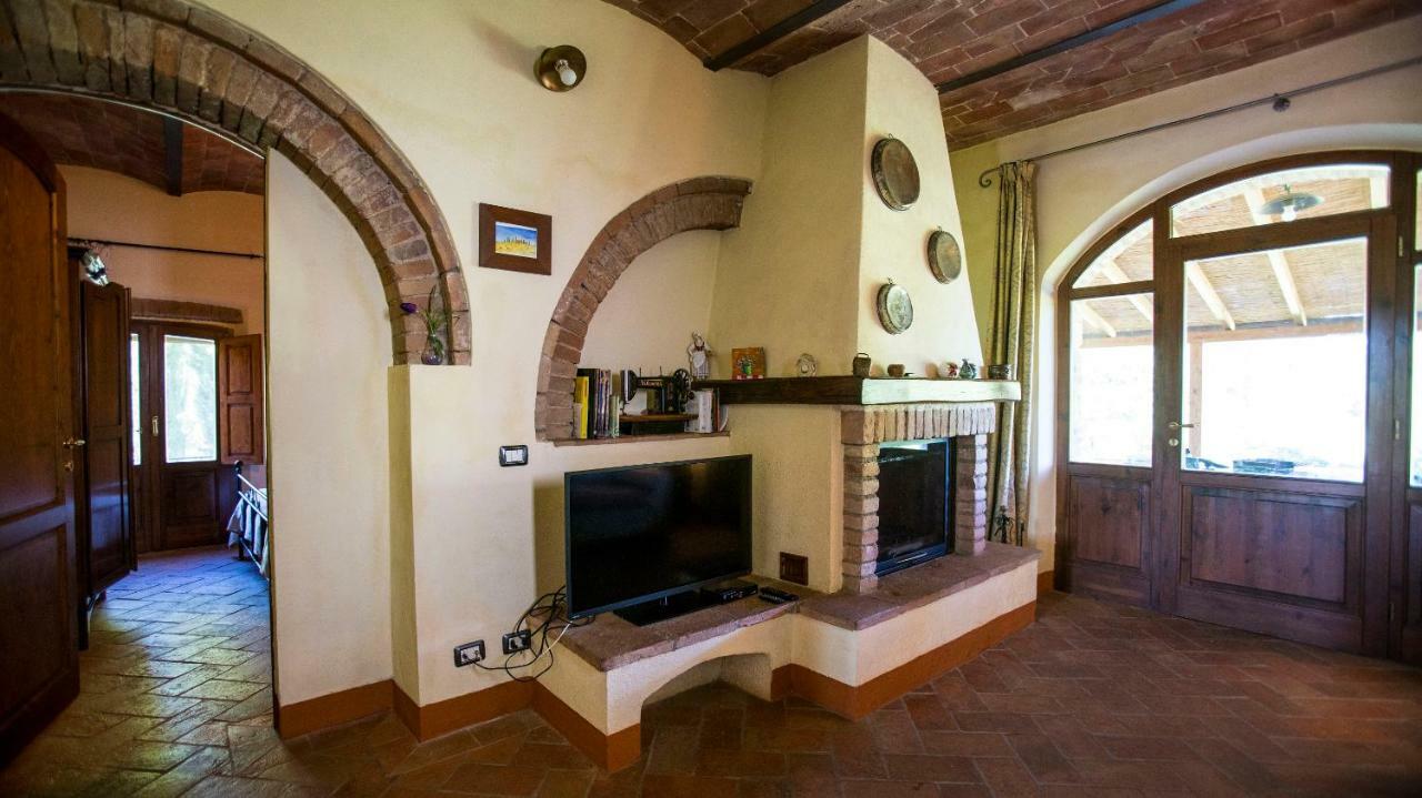 La Stalla Acquaviva  Buitenkant foto